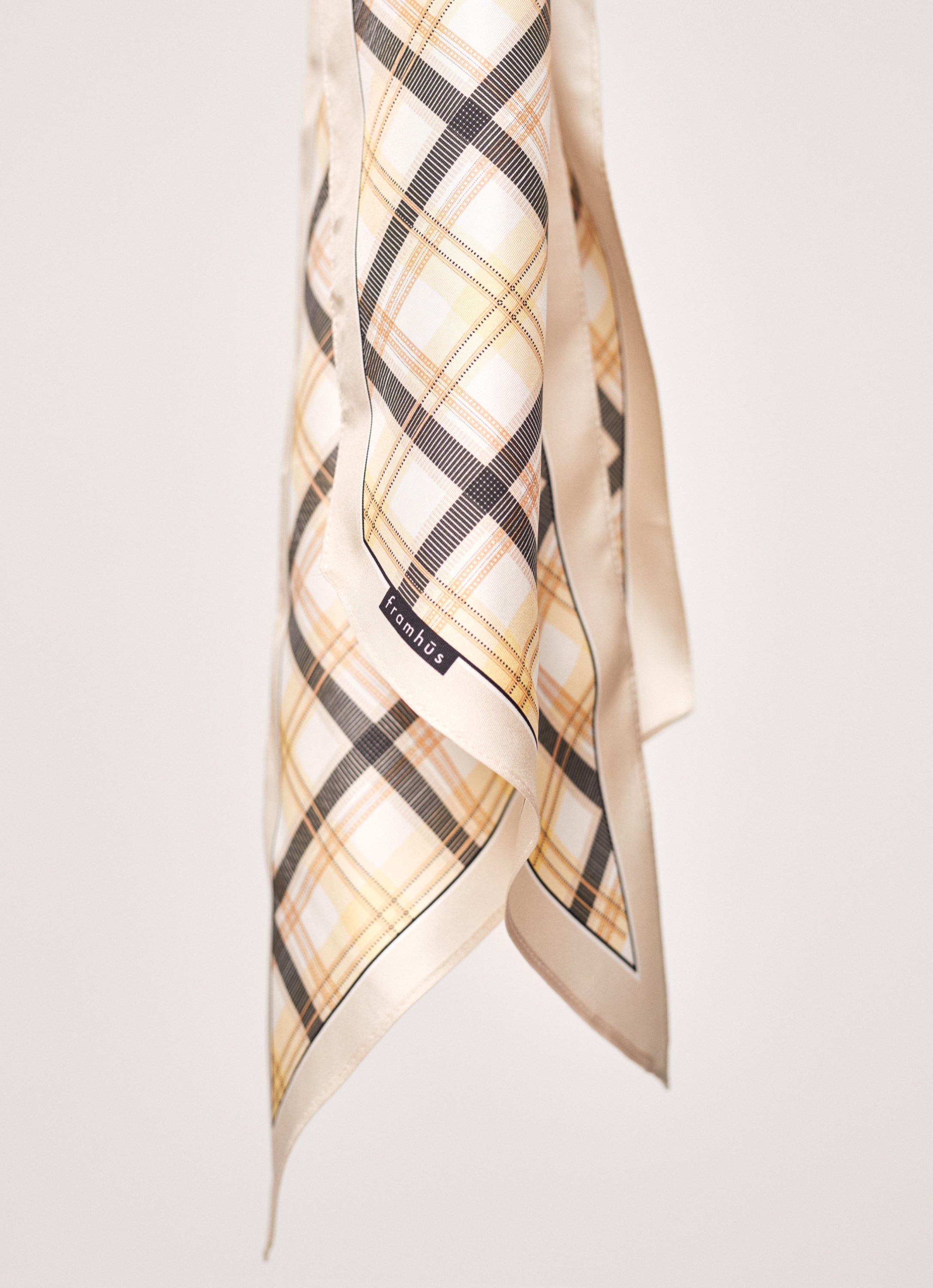 Ruth silk scarf - light beige